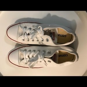 White Converse All Star lowtops